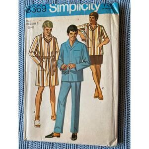 Simplicity 8369 Mens pajamas robe pattern